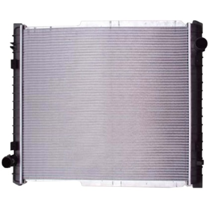 RADIADOR IVECO EUROCARGO / TECTOR 2002 > COM / SEM AR (MODELO MAIOR) - VALEO