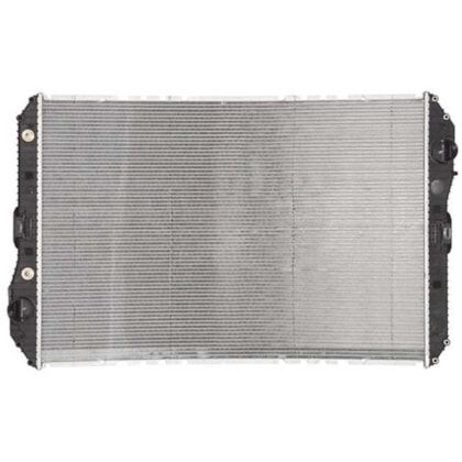 RADIADOR MERCEDES BENZ AXOR 2035 / 2040 / 2044 / 2540 / 2544 / 2640 / 2644 / 3131 / 3344 2005 > SEM LATERAL - DENSO