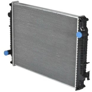 RADIADOR VOLKSWAGEN CONSTELLATION 17320E/ 19320E/ 25320E/ 26260E/ 31260E/ 31320E/ 19370E/ 25370E 2012 > / SEM LATERAL - PROCOOLER