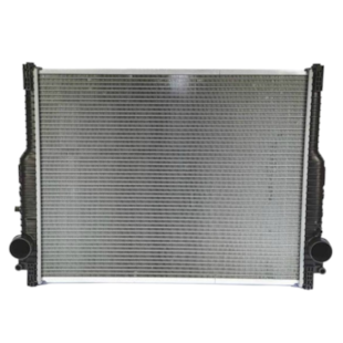 RADIADOR VOLVO FL FE EURO 6 2006 A 2013 / VM 210 2006 A 2011 /ONIBUS B270F / B5 A B8 2011 A 2019 SEM LATERAL - DENSO